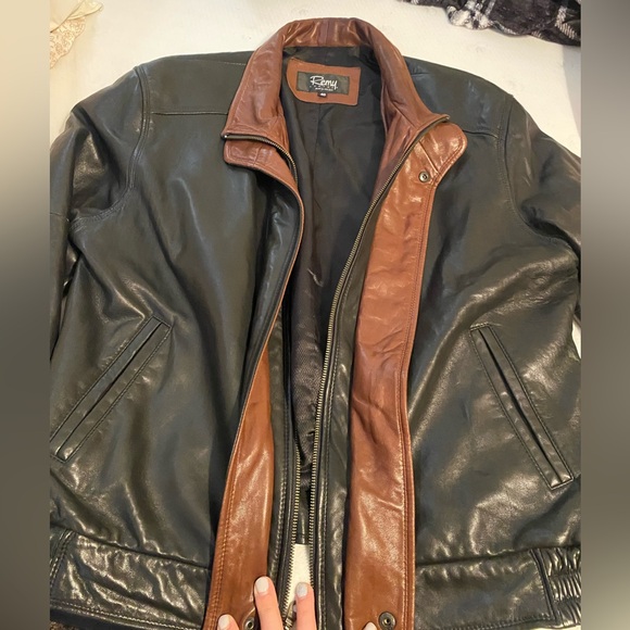 Remy leather collared bomber jacket - Picture 2 of 11